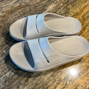 OOFOS Ooaah Recovery Slide Sandal Slip-on M7 W 9 sz 40 Nomad